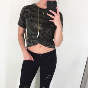 Camo T-sheet, Crop Top